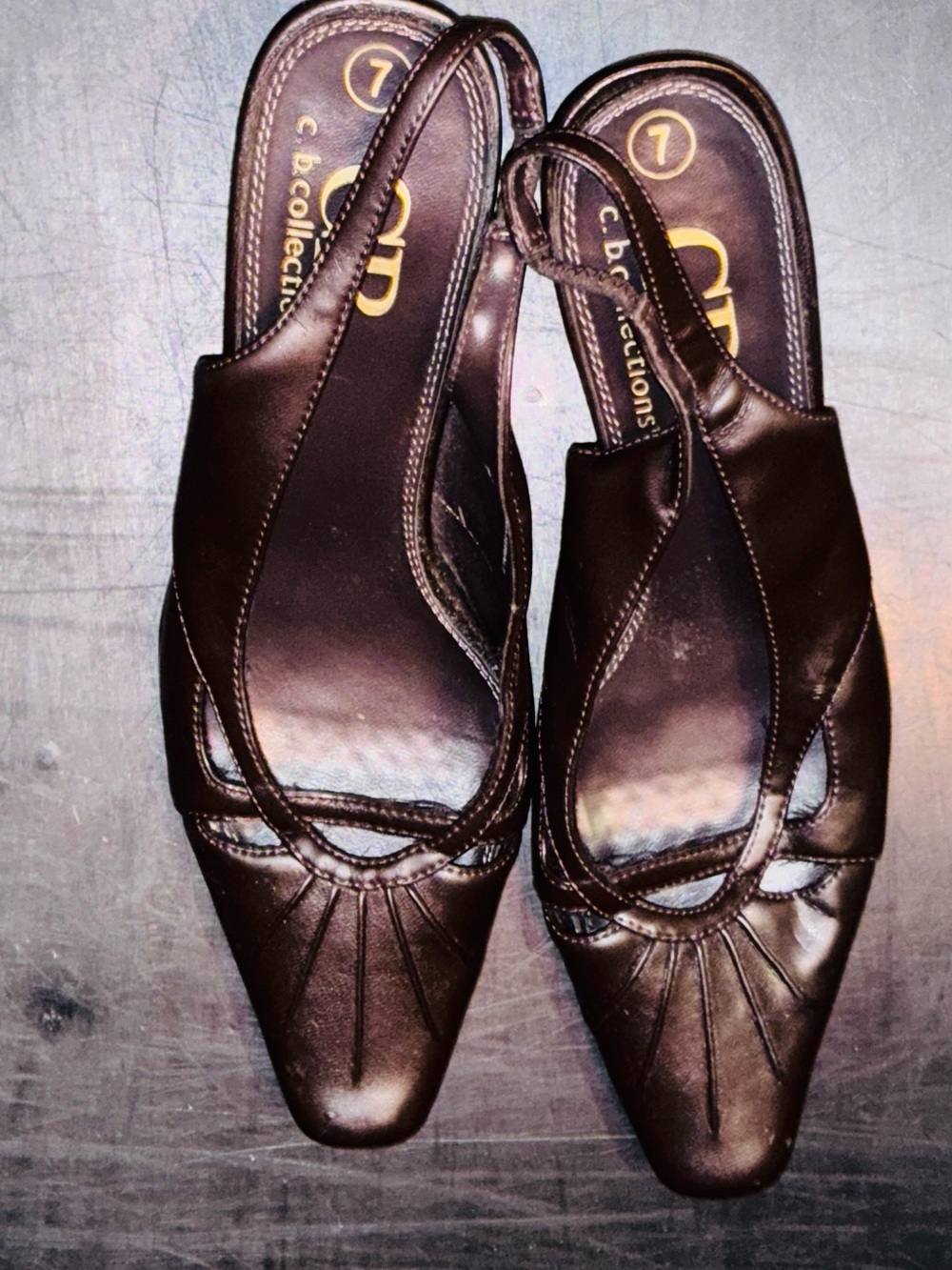 Vintage CB Collections Dark Brown Adjustable Slingback Heels size 7 Design Toe